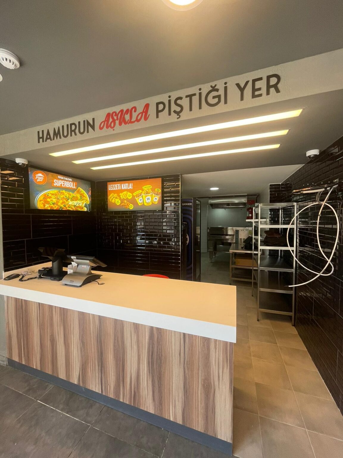 pizza-hut-2